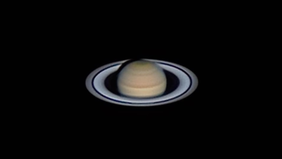 Saturn mit seinem Ringsystem (Foto von Carlos Malagón, Spanien im September 2019 an einem Omegon Pro RC 304, ADC und der veLOX 224C)