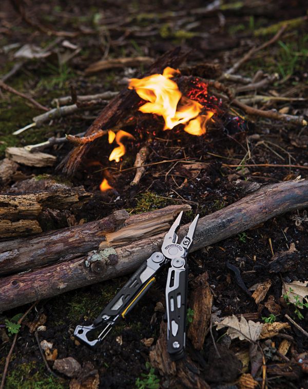 Leatherman Imagebild Lagerfeuer