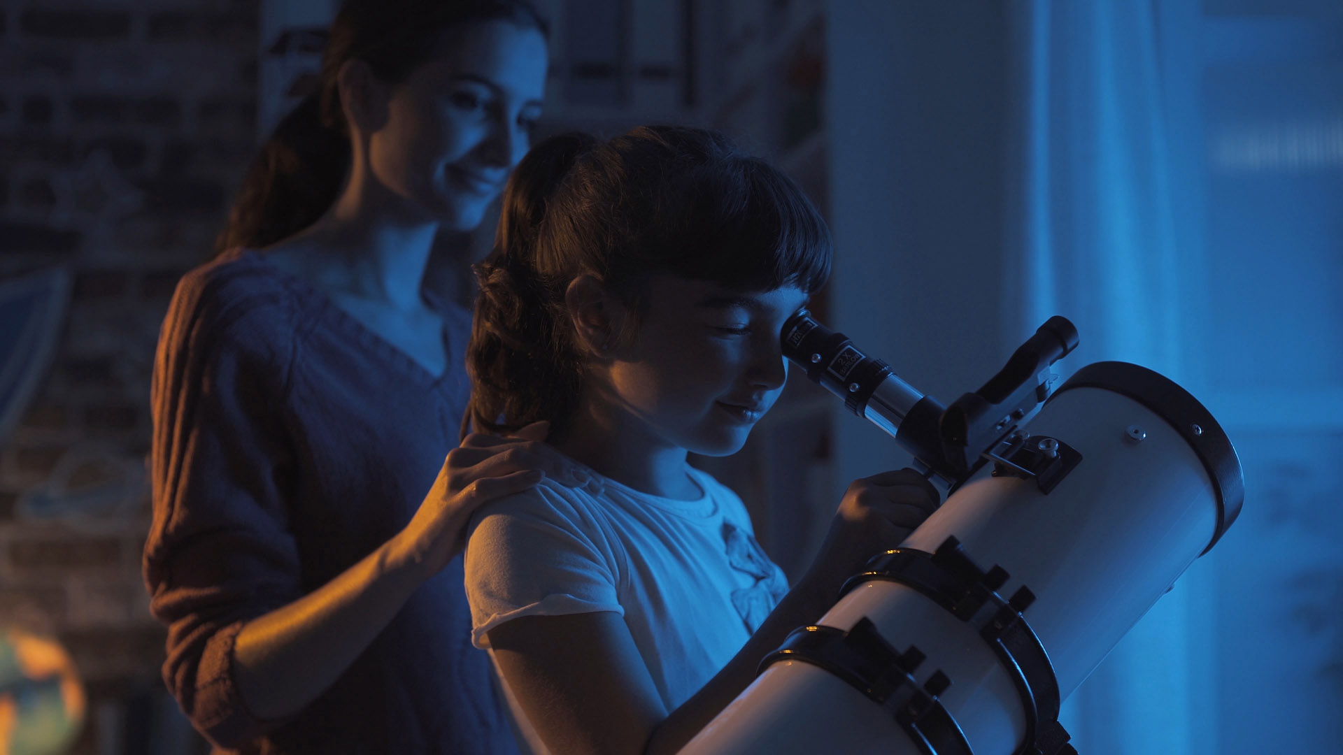 Le guide d'achat par excellence : télescopes pour les enfants et les  adolescents