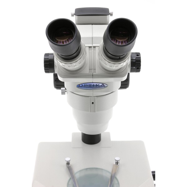 Loupe binoculaire avec éclairage