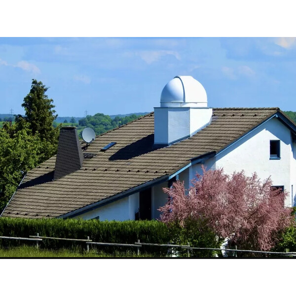 Pulsar Dôme d'observatoire 2.7m avec embase