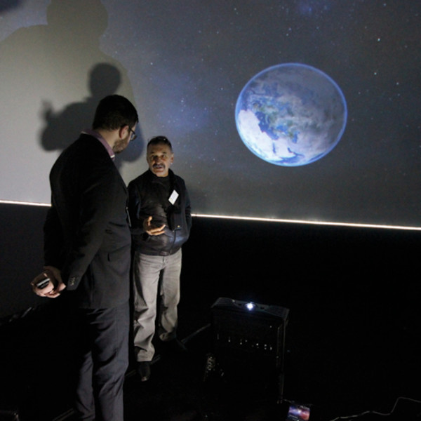 Planetarium ASToptics Système de projection plein dôme FishEye (avec projecteur Sony)