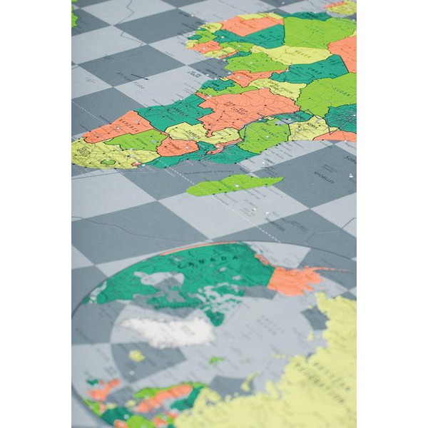 Mappemonde The Future Mapping Company Colour Map carte mondiale grün-rot-orange-blau, magnétique