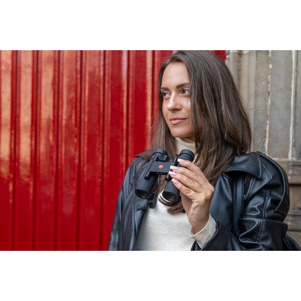 Jumelles Leica Noctivid 8x25 noir revêtu de cuir