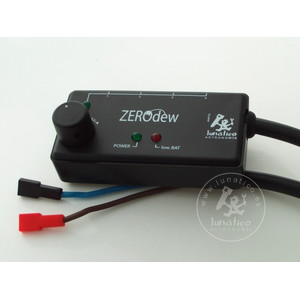 Lunatico ZeroDew Steuerung mit Batterie-Anschluss