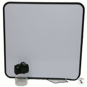 Gerd Neumann jr. Film lumineux Aurora Flatfield 590 mm 220 V
