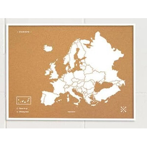 Carte des continents Miss Wood Woody Map Europa weiß 60x45cm gerahmt