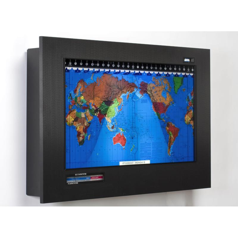 Geochron Modèle "Original Kilburg", finition aluminium anodisé noir et moulures noires