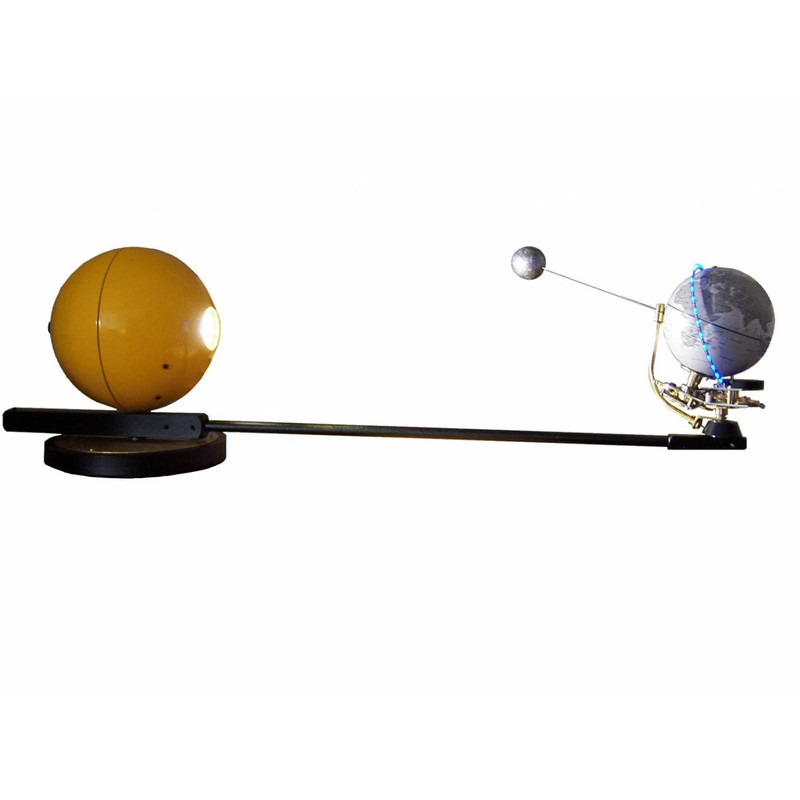 Planetarium Tellurium avec éclairage et station spatiale ISS