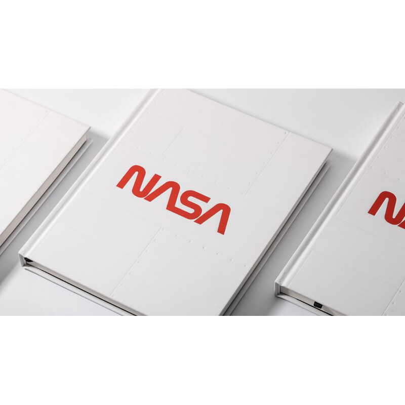 AstroReality Notebook NASA AR