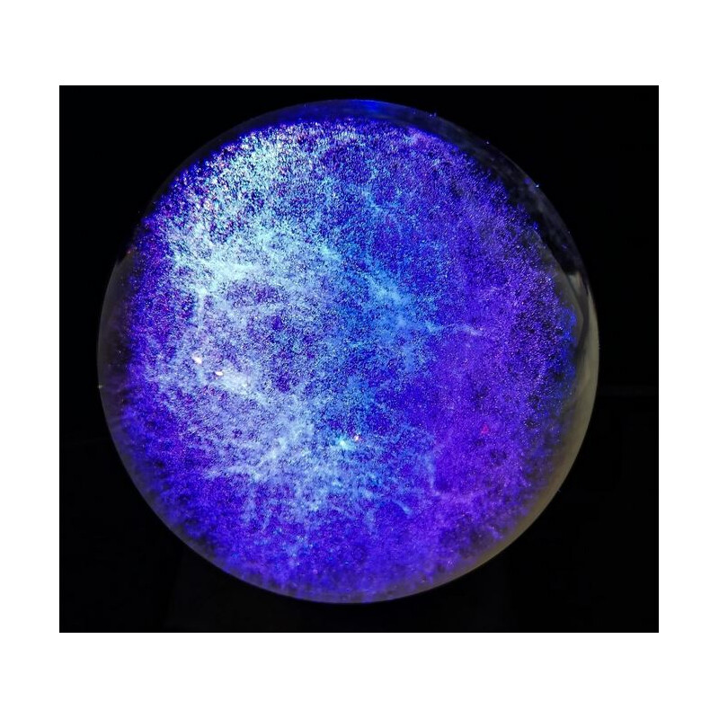 CinkS labs L'Univers entier dans une boule de verre