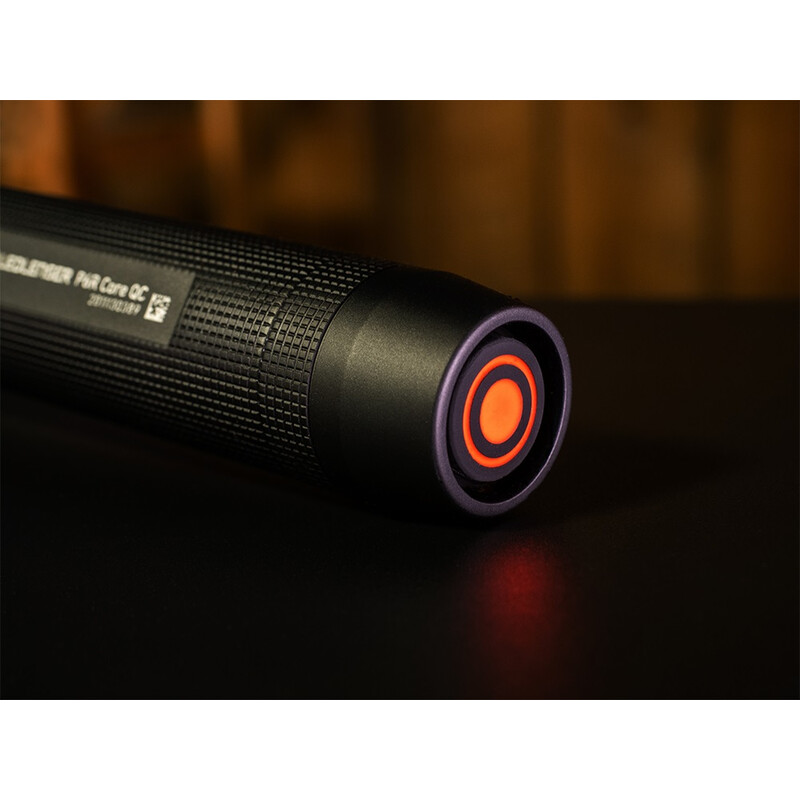 Lampe de poche LED LENSER P6R Core QC