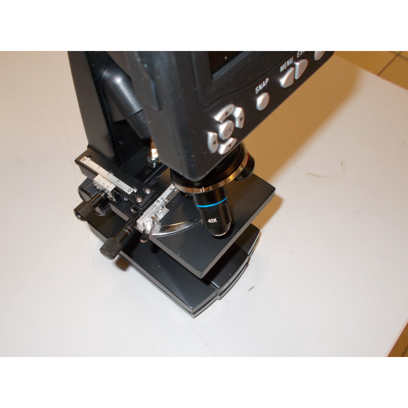 Bresser Digitales LCD Mikroskop, 5MP (Fast neuwertig)