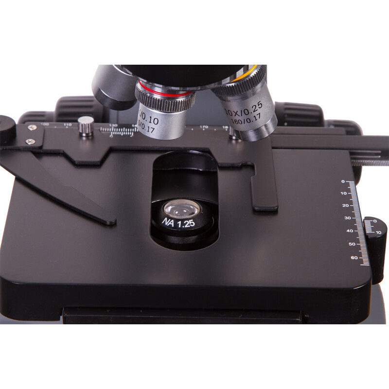 Levenhuk Mikroskop 740T Trino 40-2000x LED