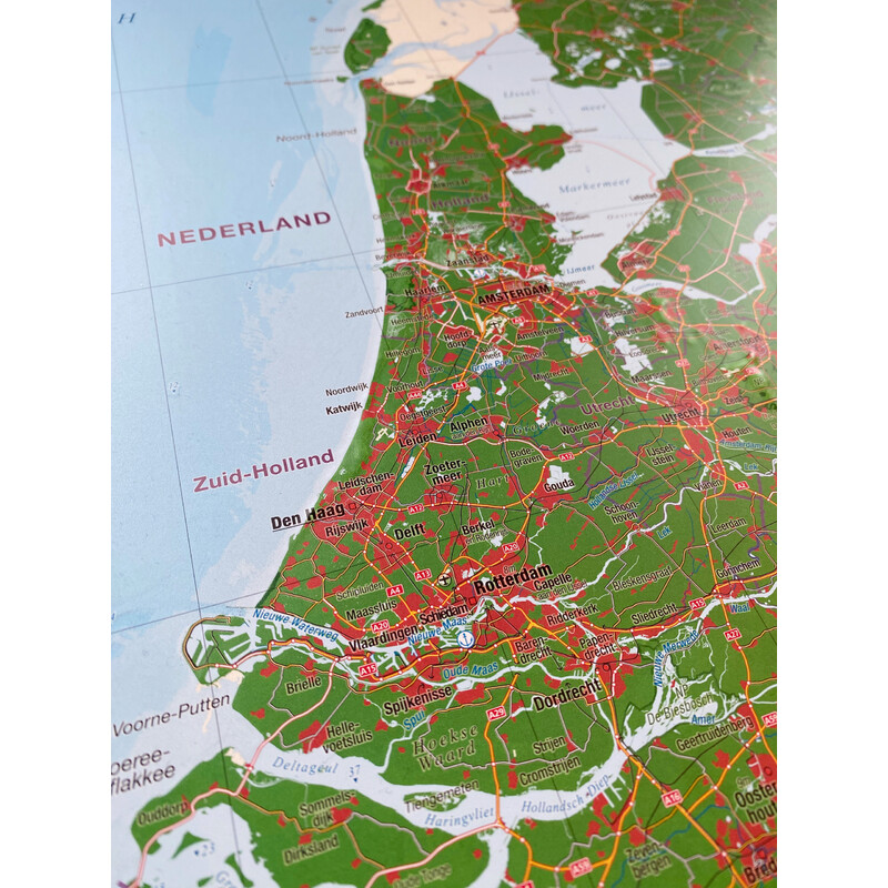 Carte régionale Georelief Benelux (57 x 77 cm)