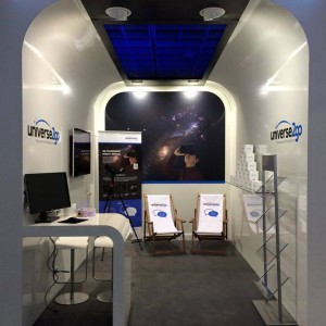 Universe2go Messestand