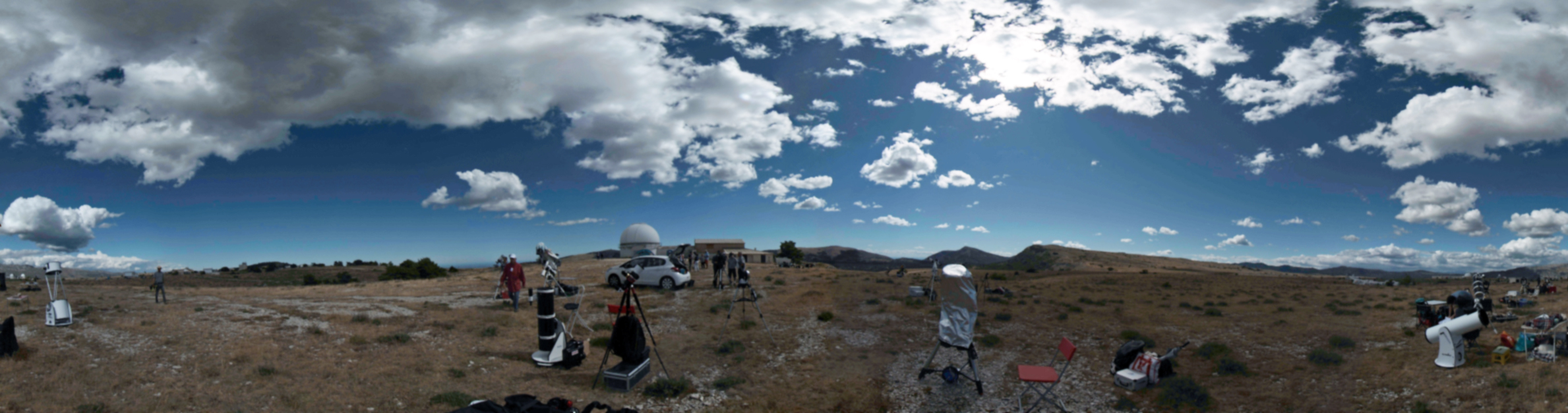 Panoramique plateau de Caussols - Site de Calern par Sandra Eguay